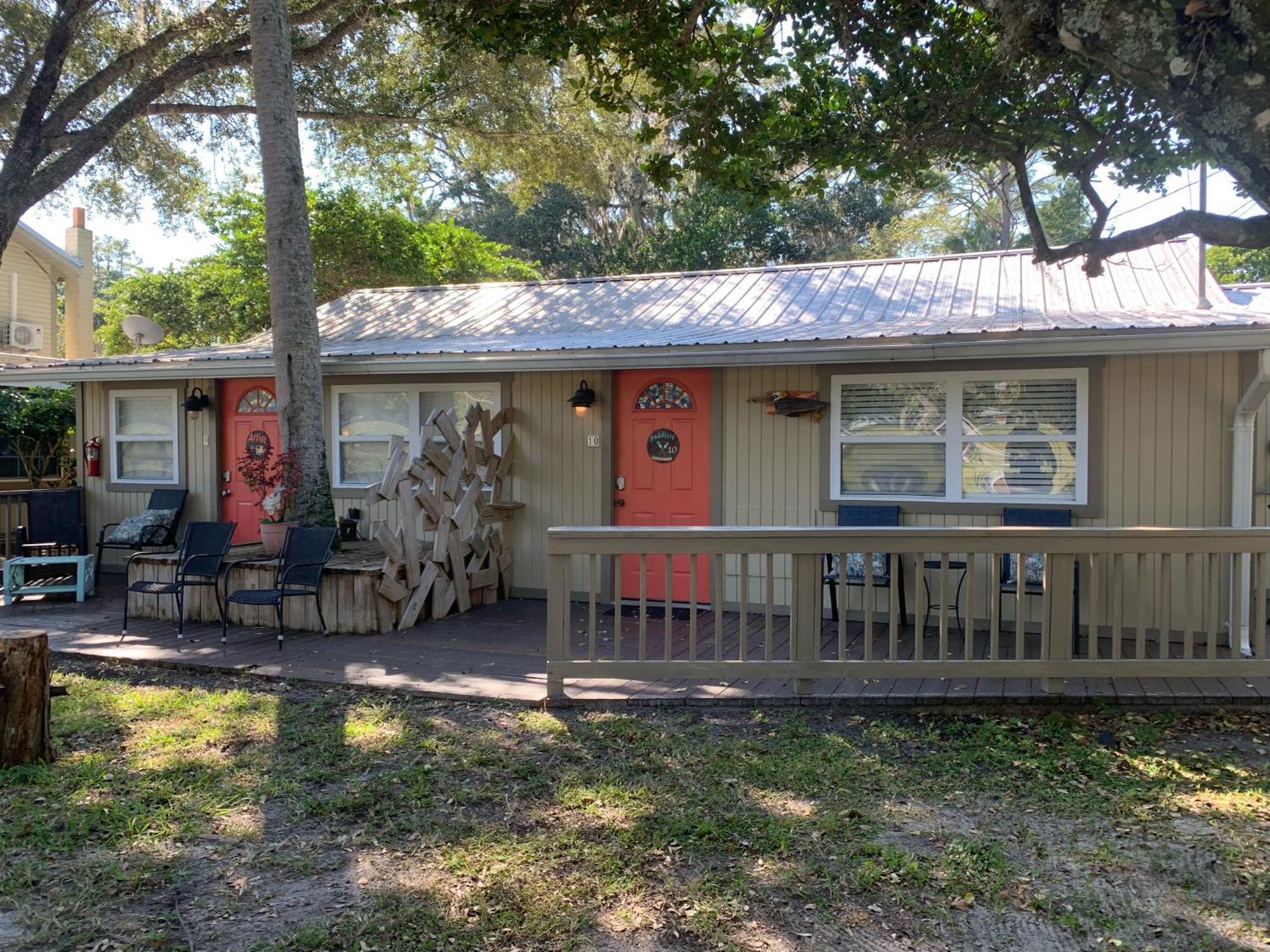 Nature Coast Inn & Cottages Inglis Экстерьер фото