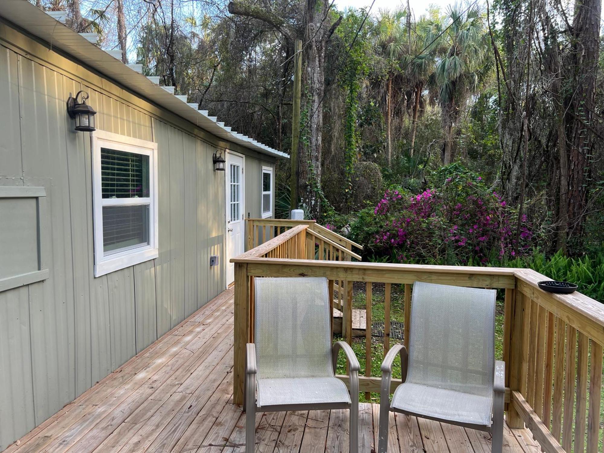 Nature Coast Inn & Cottages Inglis Экстерьер фото